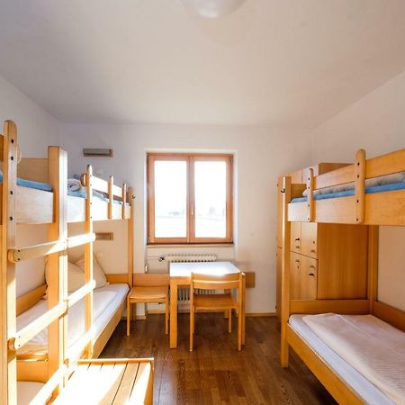 Jugendherberge Mittenwald Exterior foto